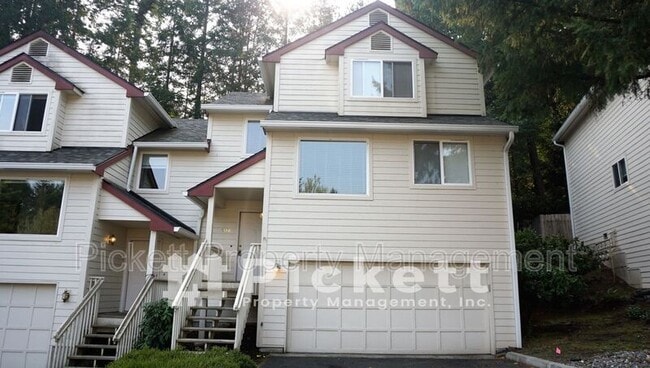 Primary Photo - 1307 NW Slate Ln