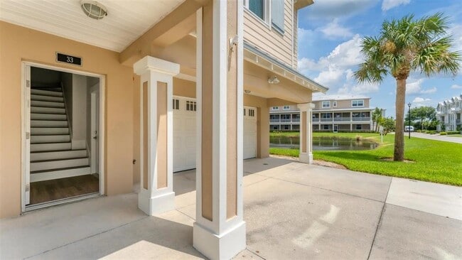 Building Photo - 10395 Coral Landings Ln