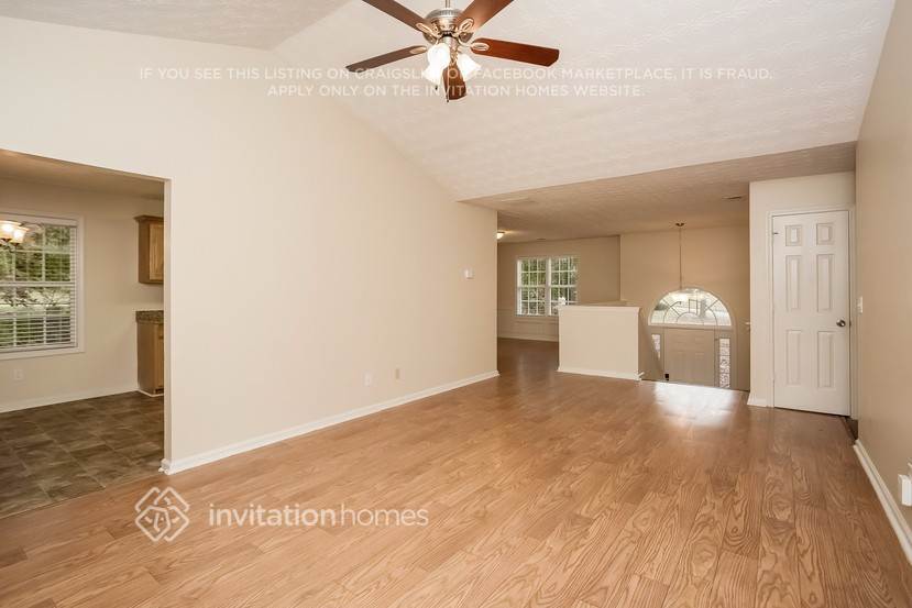Building Photo - 85 Trelawney Pl