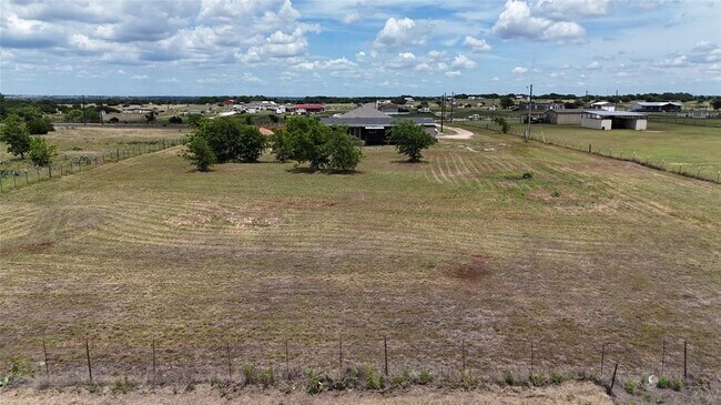 Building Photo - 148 Sunview Dr