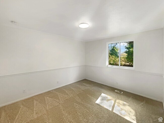 Building Photo - 102 S 780 W