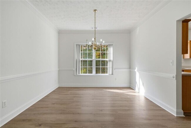 Building Photo - 2254 Caneridge Trail SW