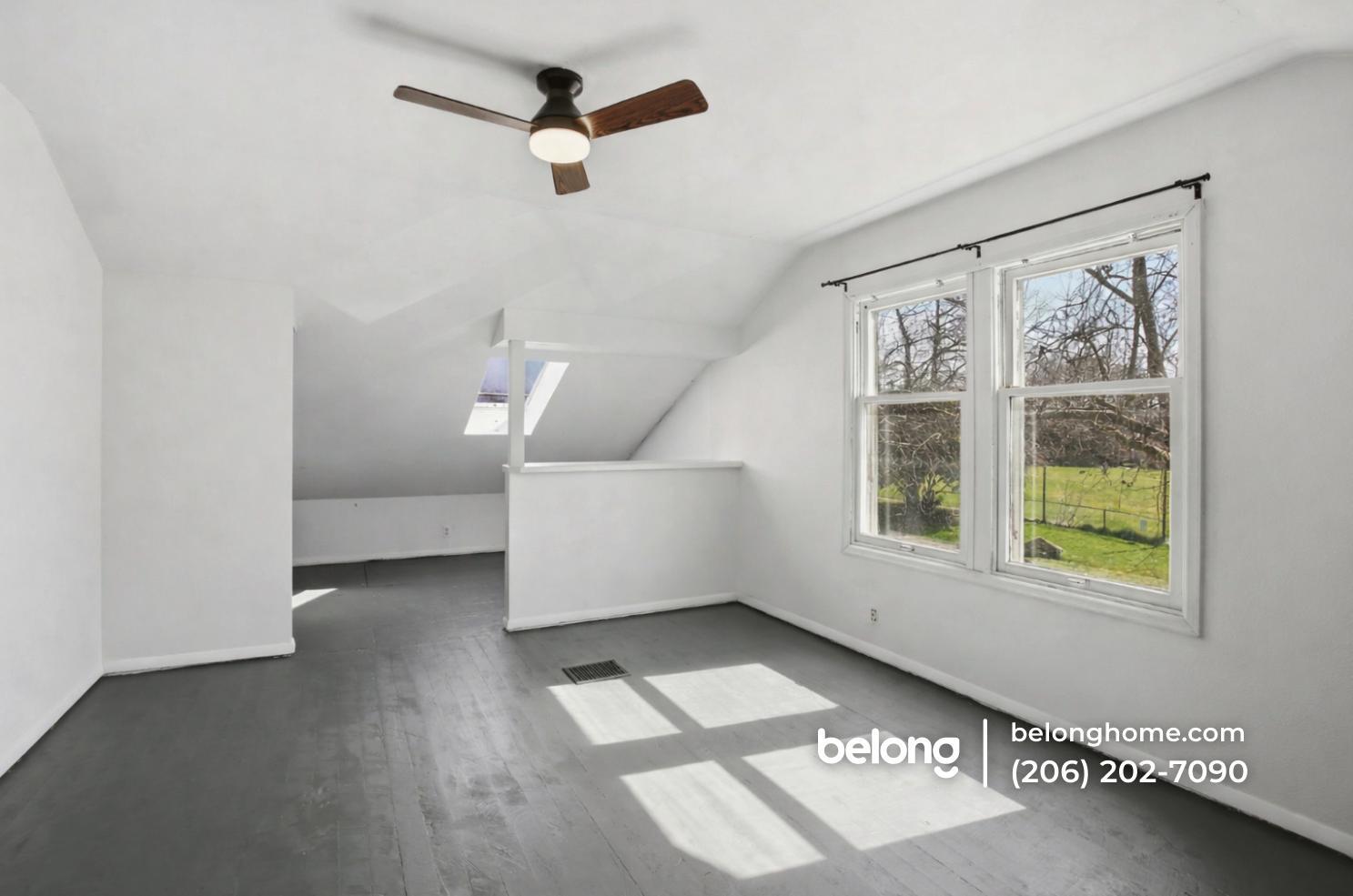 Building Photo - 4302 Woodlawn Ave N