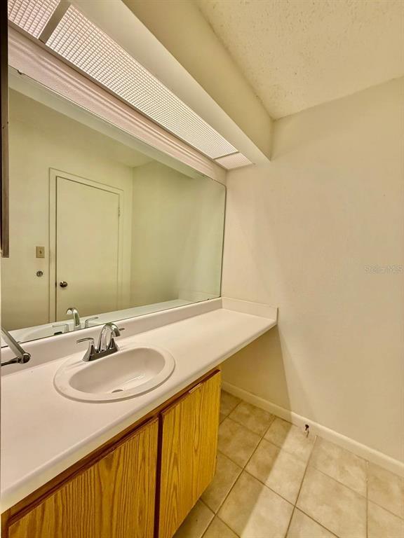 Building Photo - 13385 Arbor Pointe Cir