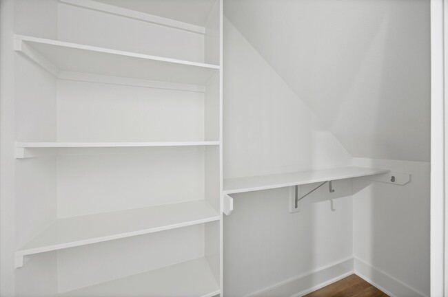 Building Photo - 5107 Avenue J