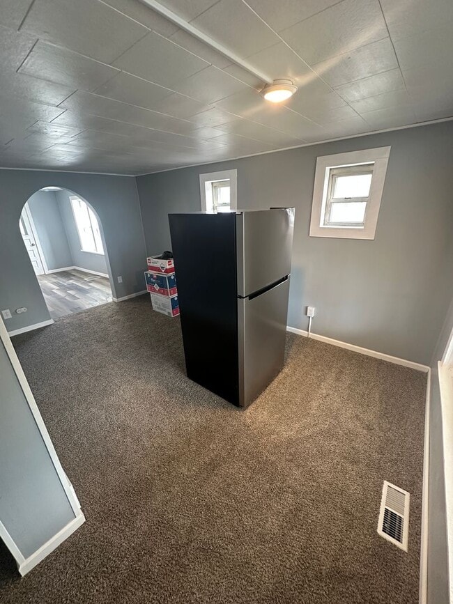 Building Photo - 865 Georgia Ave