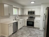 Building Photo - 3648 Avondale Rd