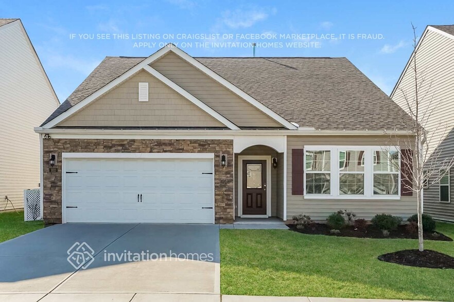 Primary Photo - 102 Relict Dr