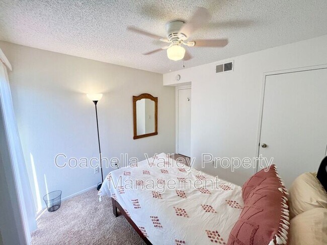 Building Photo - 3155 Ramon Rd