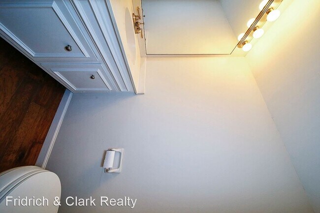 Building Photo - 2 br, 1.5 bath House - 5756 Stone Brook Drive