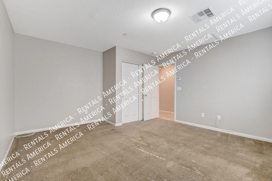 Building Photo - 4650 Ranch House Rd