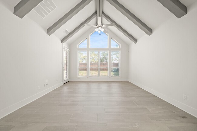 Building Photo - 6014 Bristol Spur Ln