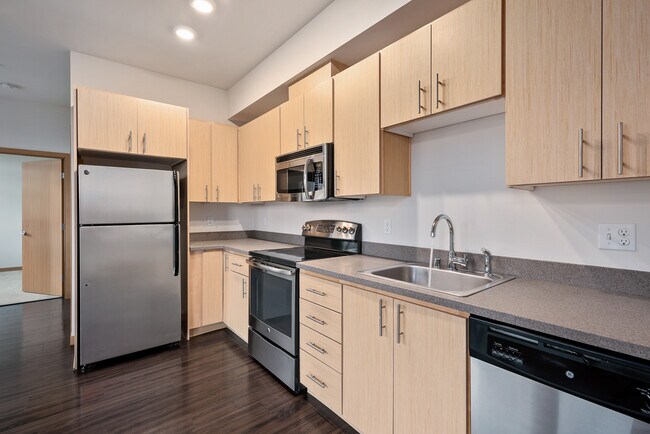 Building Photo - 500 Belmont Ave E