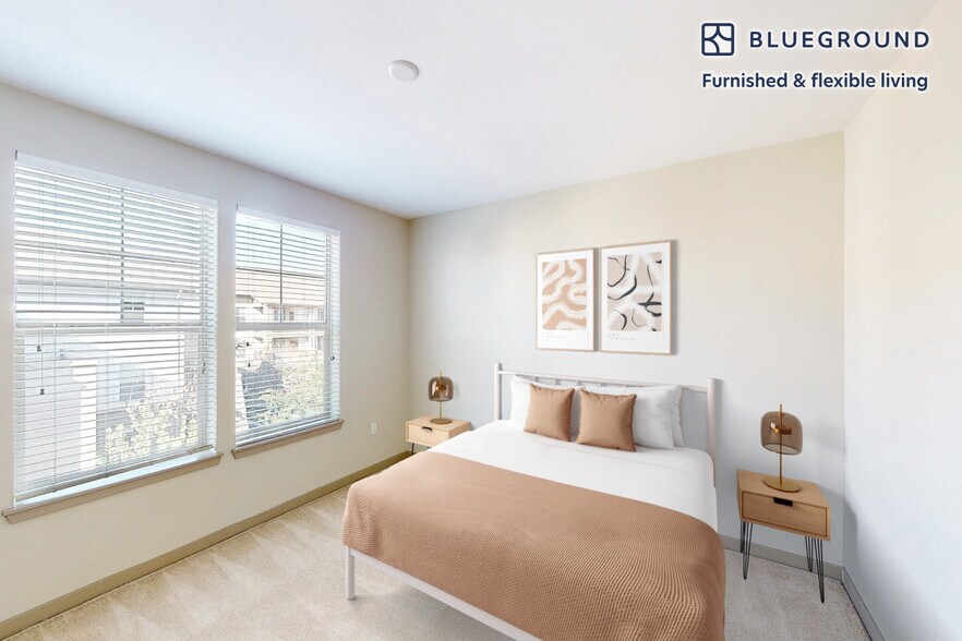 Building Photo - 205 N San Dimas Canyon Rd