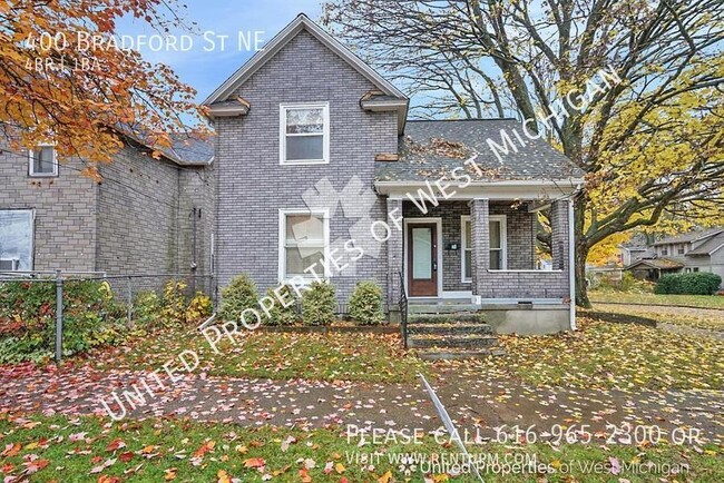 Primary Photo - 400 Bradford St NE