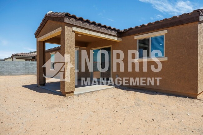 Building Photo - Beautiful Brand New Home with a View