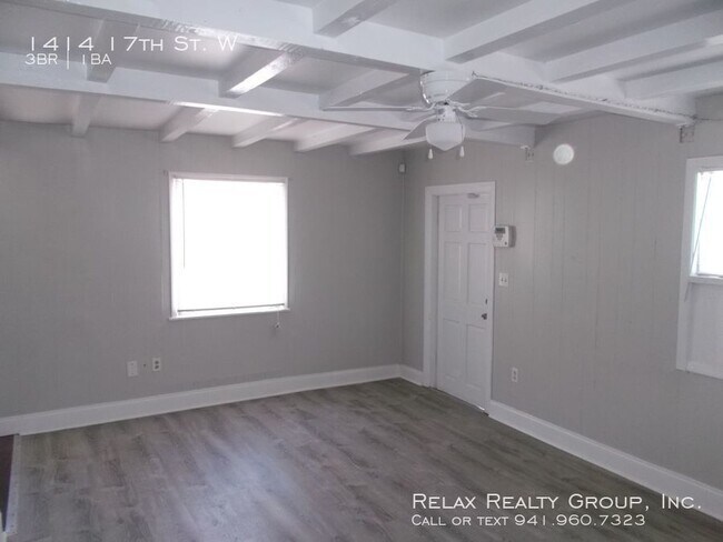 Building Photo - 1414 17th St W