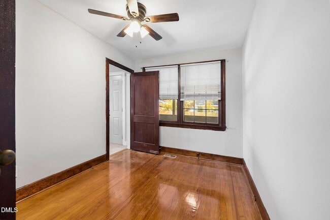 Building Photo - 109 Lincoln Ct