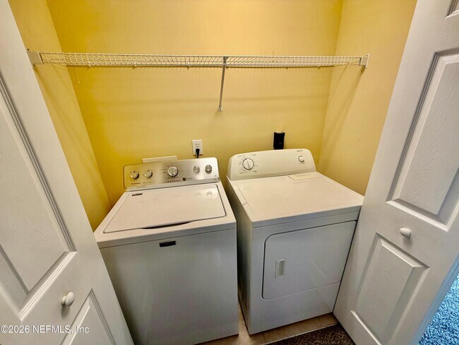 Building Photo - 3654 Hartsfield Forest Cir