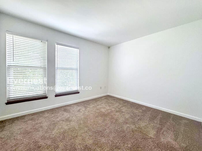 Building Photo - 1150 Inca St