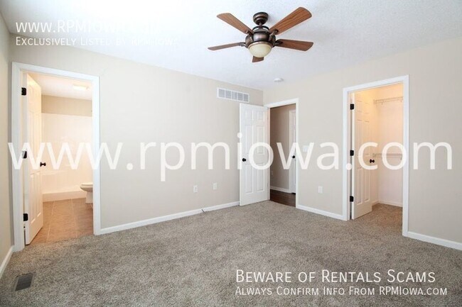 Building Photo - FINISHED BASEMENT!!! 4 Bedroom, 3 Bath Hom...