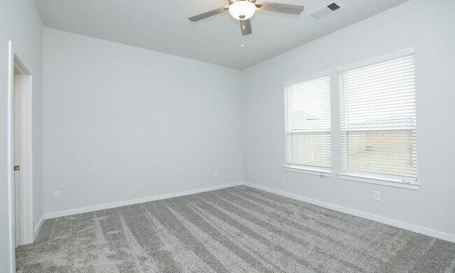 Building Photo - 21110 Armstrong County Dr