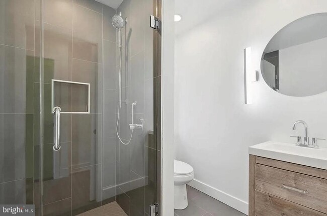 Building Photo - 5043 Spruce St