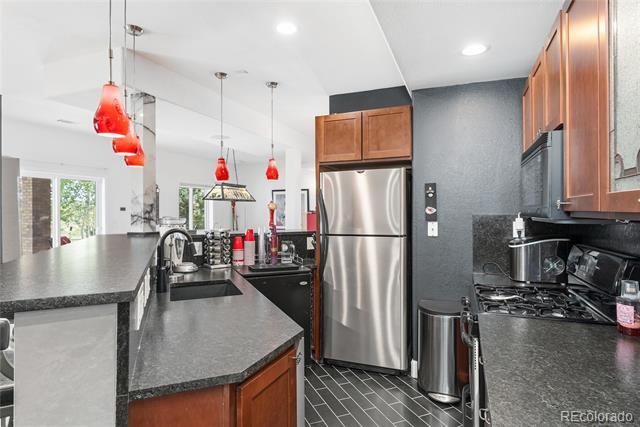 Building Photo - 10796 E Quail Creek Dr
