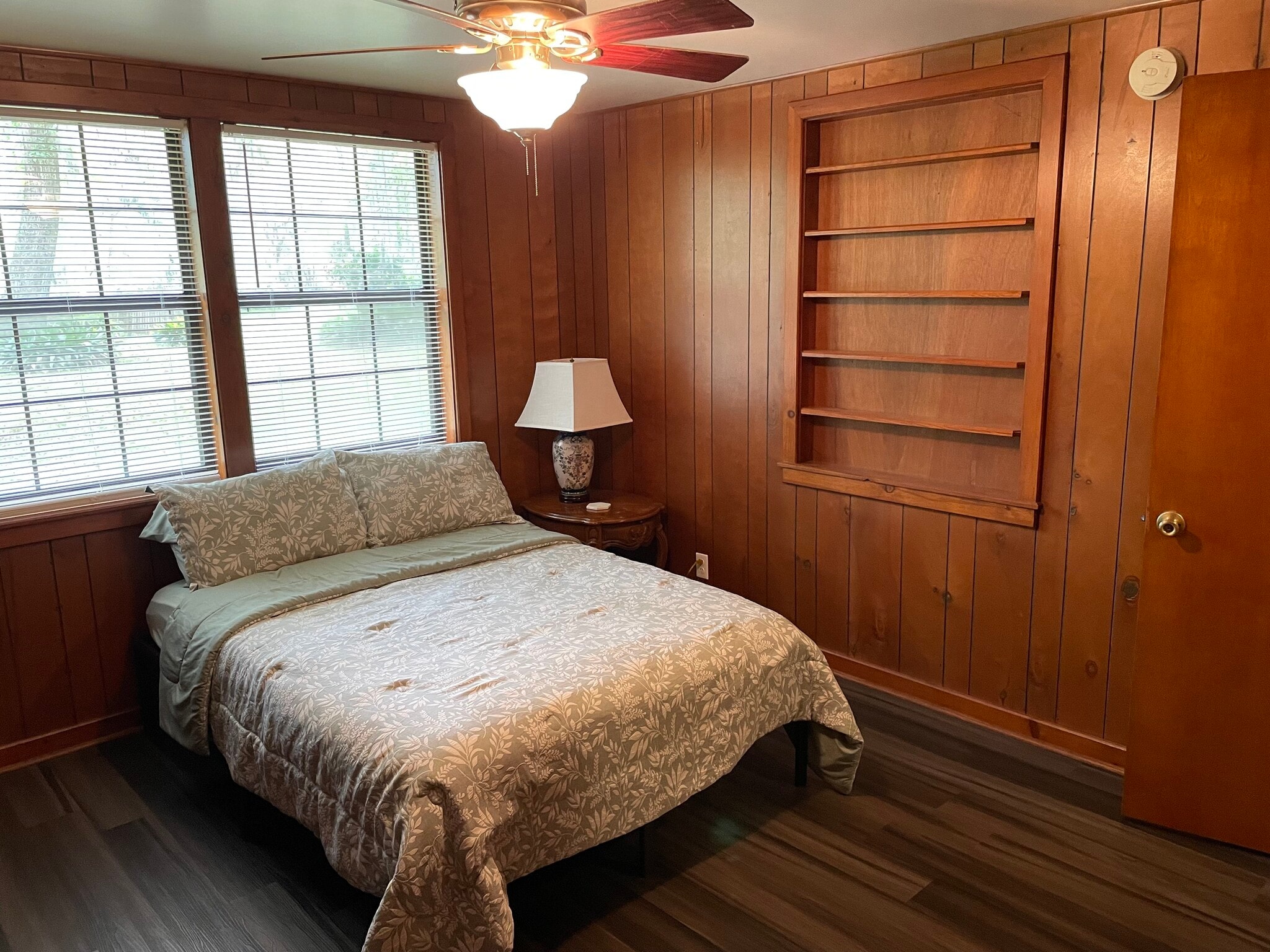 Bedroom - 129 Hindman Ln