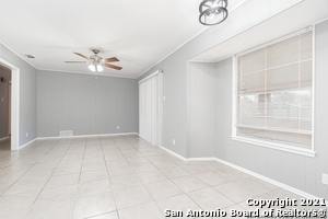 Building Photo - 5836 Sloan Dr