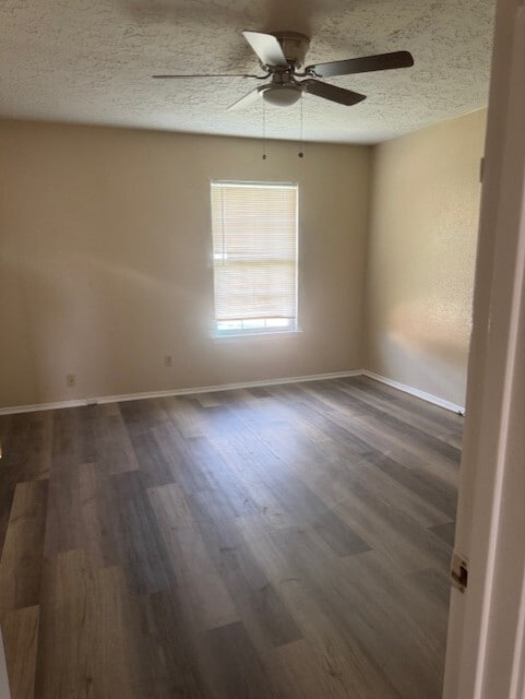 Building Photo - 7141 Chasewood Dr