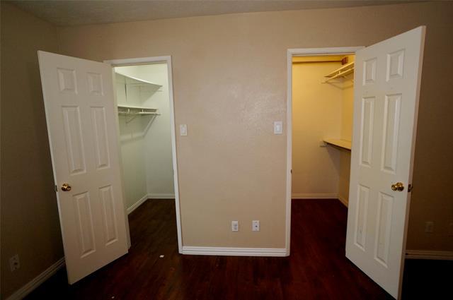 Building Photo - 4916 Crawford Dr