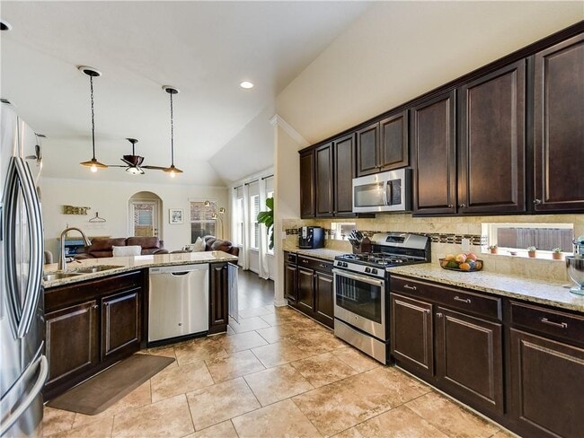 Building Photo - 701 Cardenas Ln