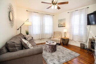 Building Photo - 1 bedroom in Brookline MA 02446