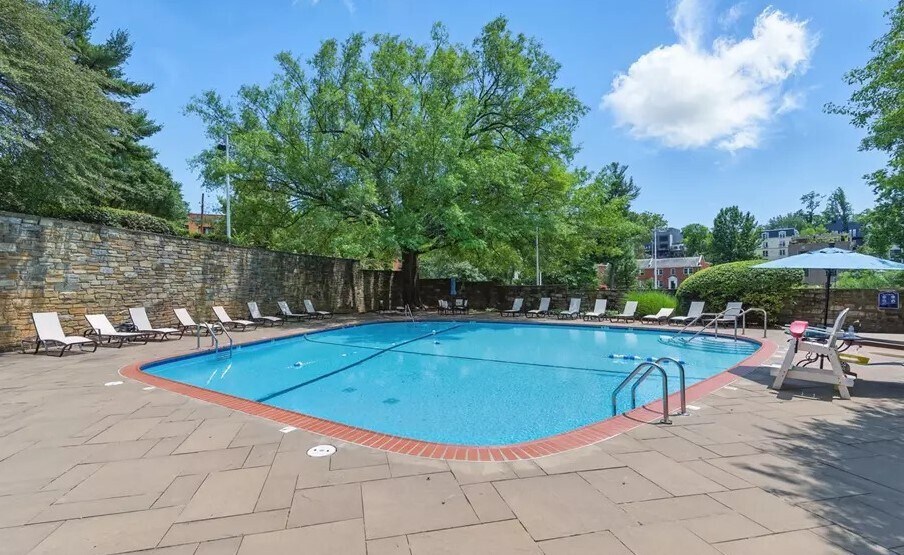 Pool - 4000 Tunlaw Rd NW