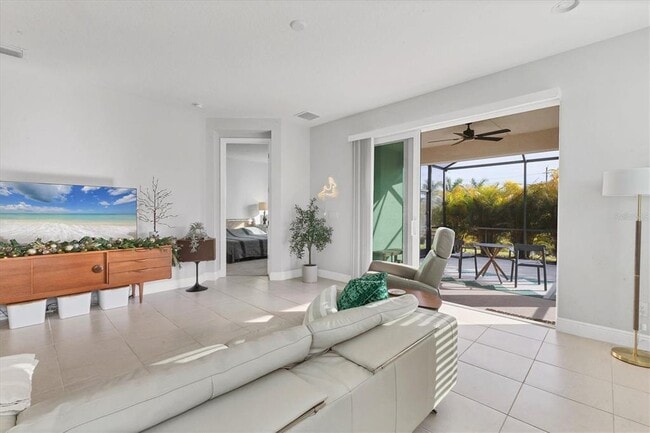 Building Photo - 123 O'keeffe Cir