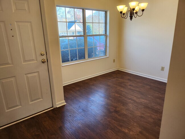 Building Photo - 1719 Wood Song Ln