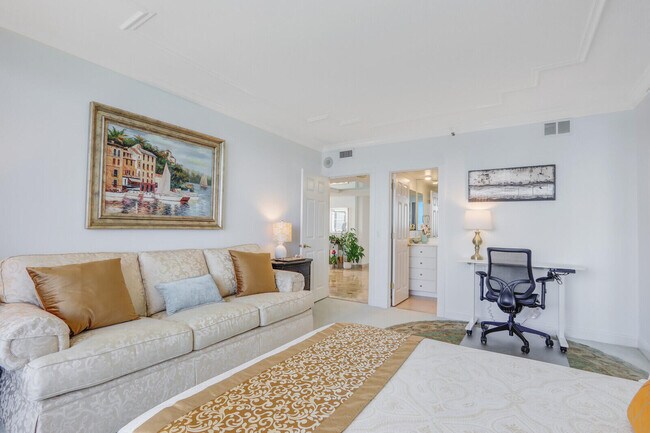 Building Photo - 4000 N Ocean Dr