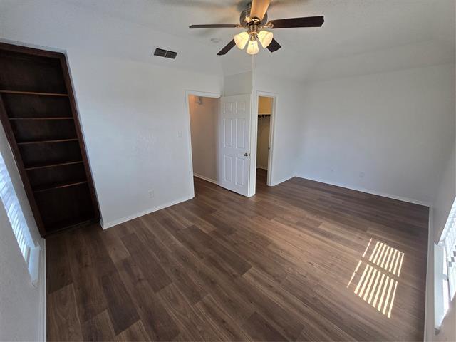 Building Photo - 7451 N College Cir
