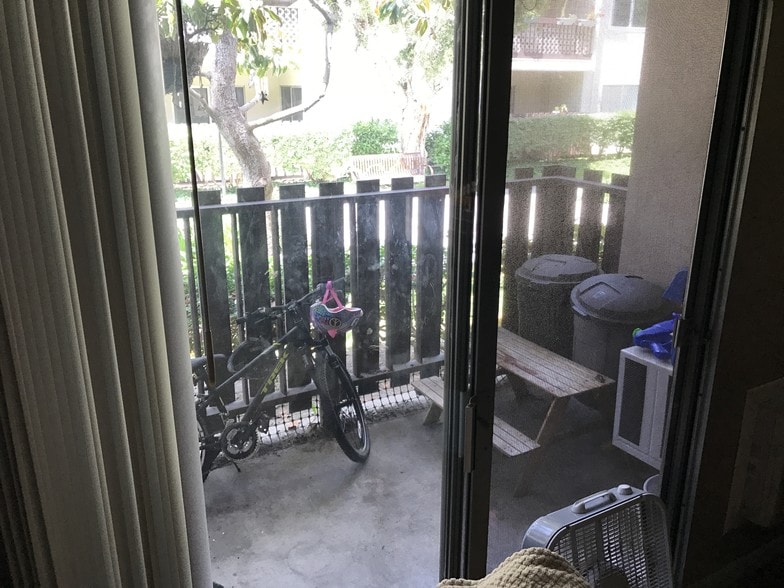 Condo Patio - 12200 Montecito Rd