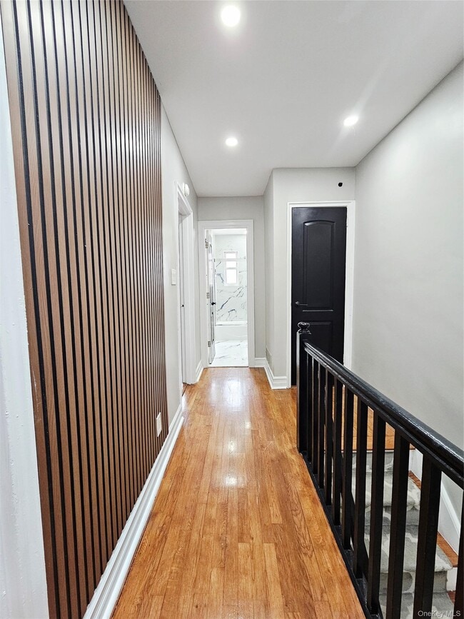 Building Photo - 2082 Pitman Ave