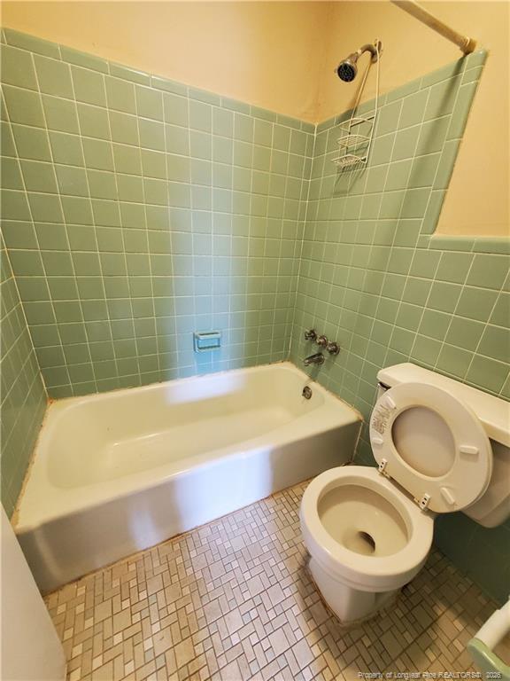 Building Photo - 4956 Fieldcrest Dr