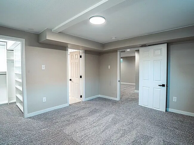 Building Photo - Remodeled 3 bedroom, 3 bath home with addi...