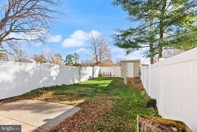 Building Photo - 7393 Colton Ln