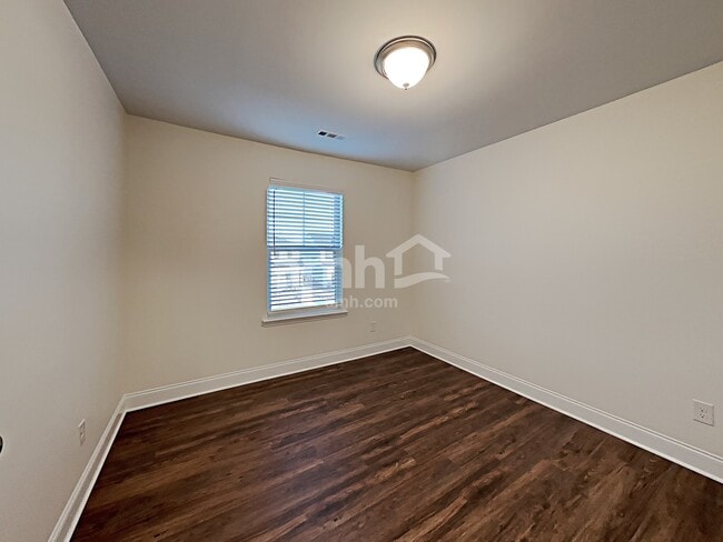 Building Photo - 4832 Chutney Dr
