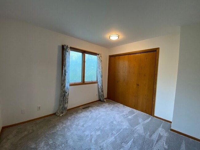 Building Photo - $2,200 | 4 Bedroom, 3 Bathroom House | Pet Friendly* | Available for an August 1st, 2026 Move In!