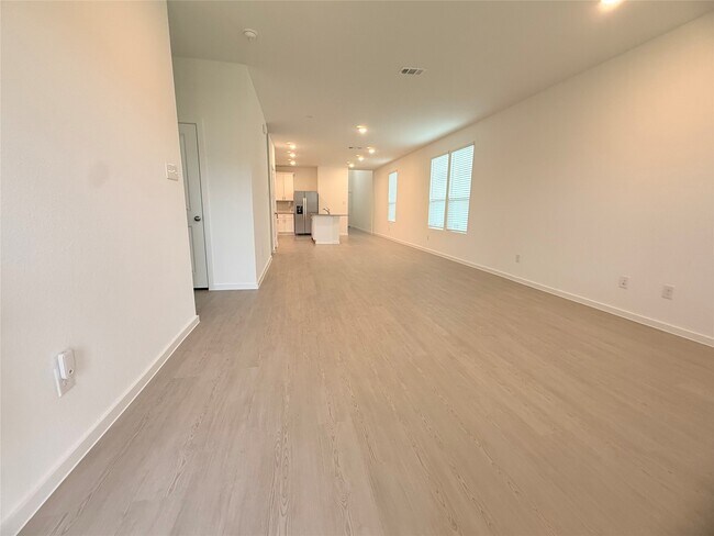 Building Photo - 24657 Monarch Forest Dr