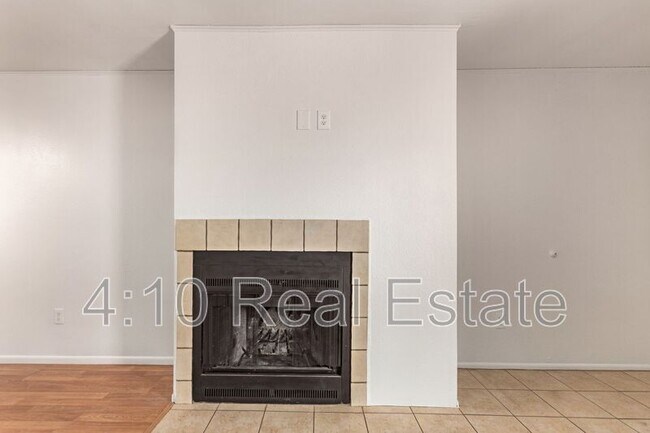 Building Photo - 11640 N 51st Ave