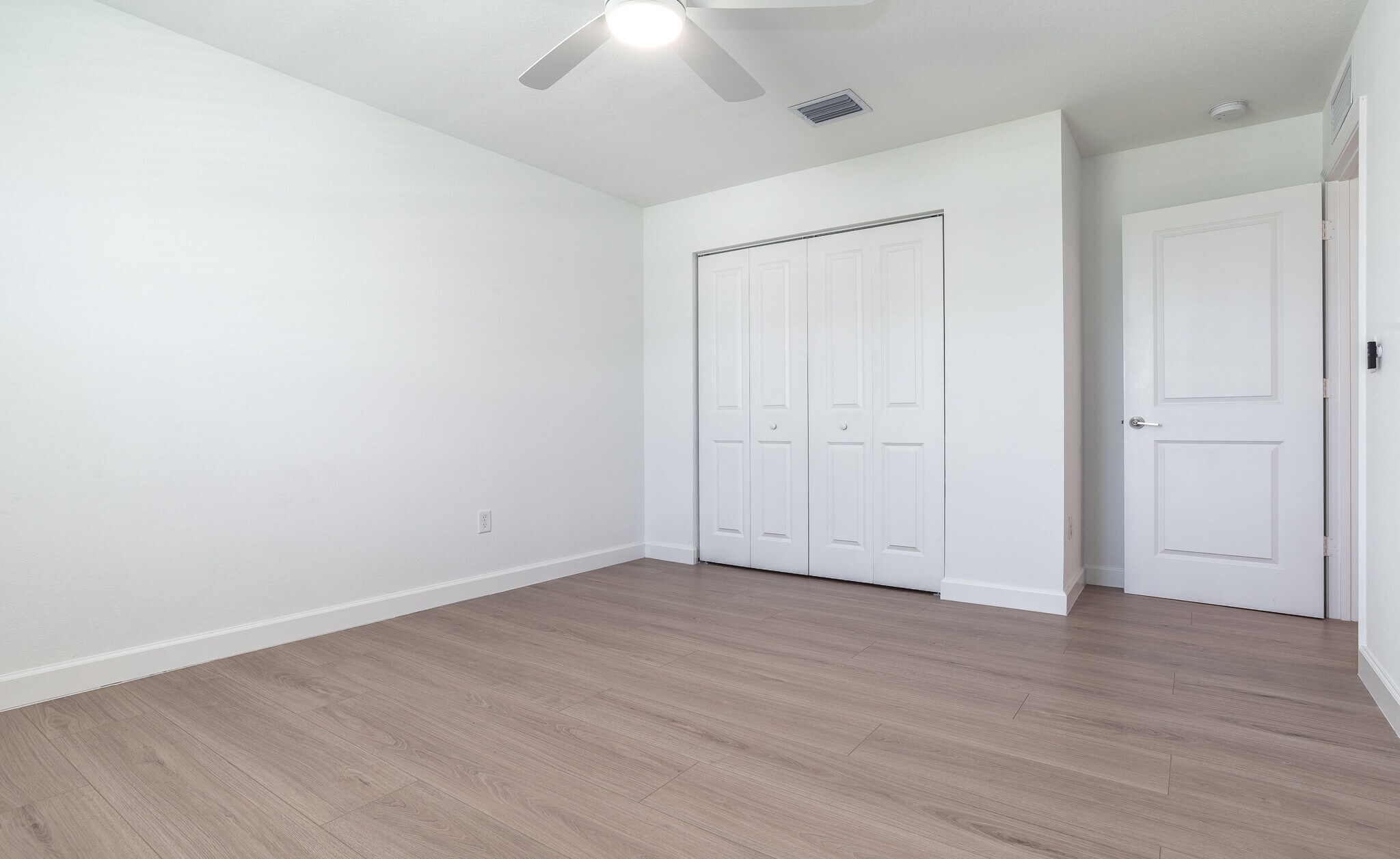 Building Photo - 6378 NW Windwood Way