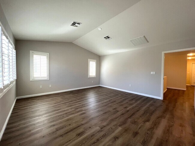 Building Photo - 7043 Somera Way